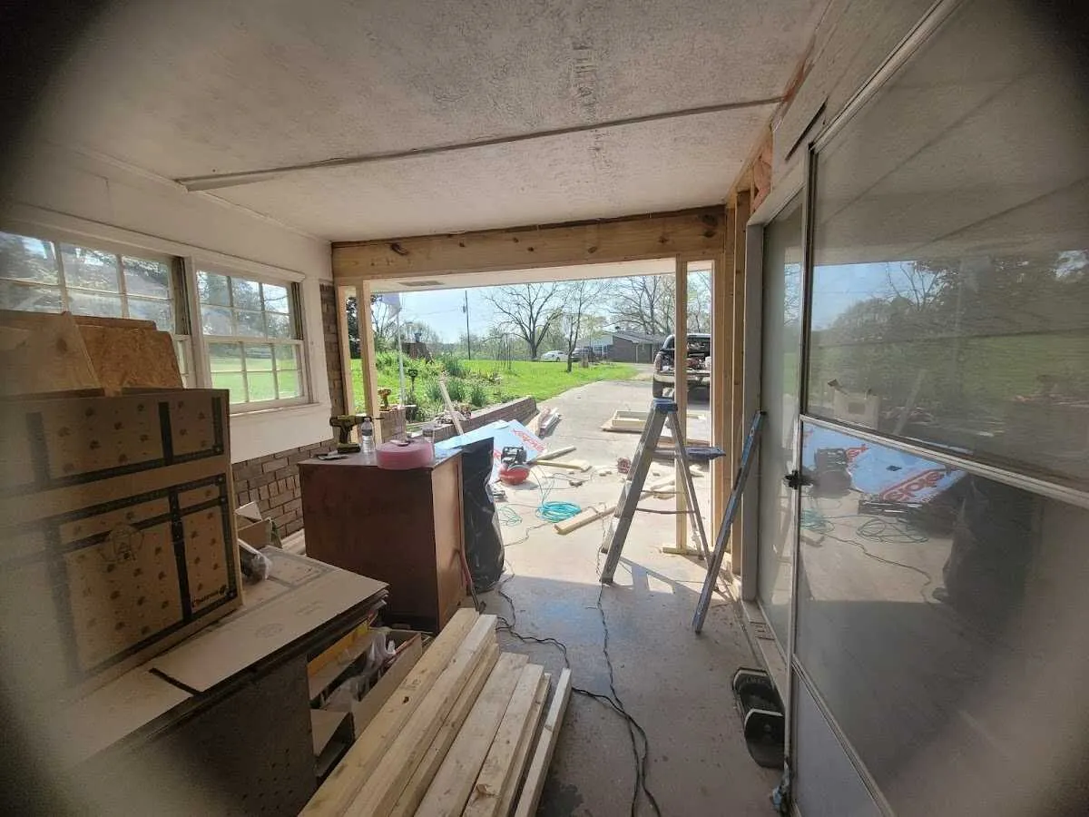 Air movers and dehumidifier for Water Mitigation Services in Larkspur